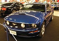 Ford Mustang V (vers 2005) (photo prise a Villefranche (France, Rhone) le 2009-06) (1)
